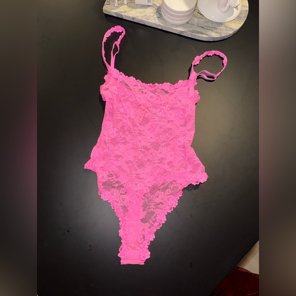 SKIMS Neon Pink Lace Bodysuit